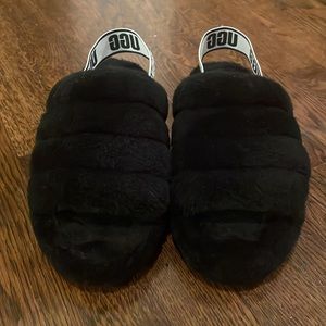 Ugg Fluff Yeah size 7